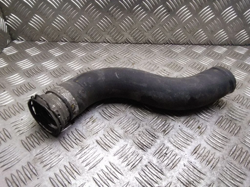 Wąż / rura intercoolera – Toyota Corolla Verso AR10 (2004-2009)