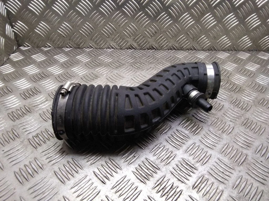 Wąż / rura intercoolera – Nissan Qashqai+2 (2010-2014)