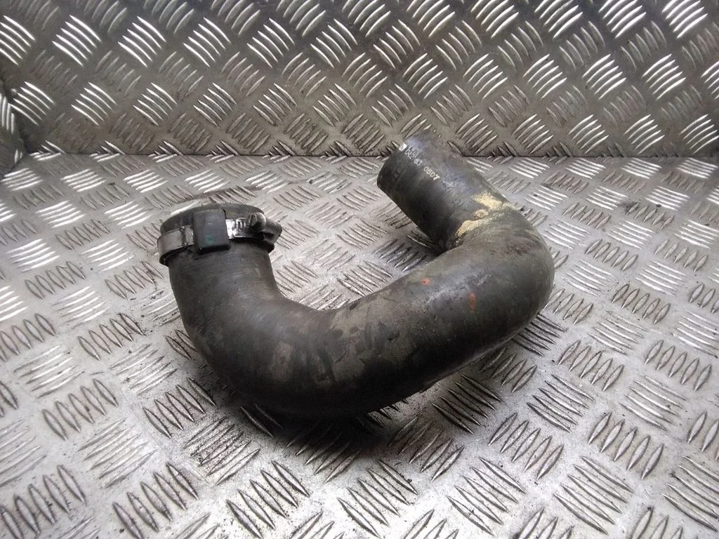 Intercooler hose/pipe – Renault Trafic II (X83) (2001-2014)