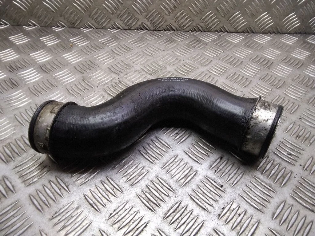 Intercooler hose/pipe – Volkswagen Passat B5.5 (2001-2005)