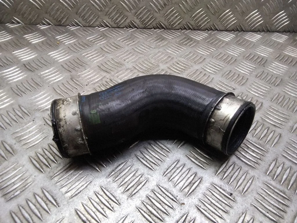 Intercooler hose/pipe – Volkswagen Passat B5.5 (2001-2005)