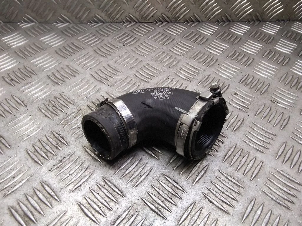 Intercooler hose/pipe – Opel Signum (2003-2008)