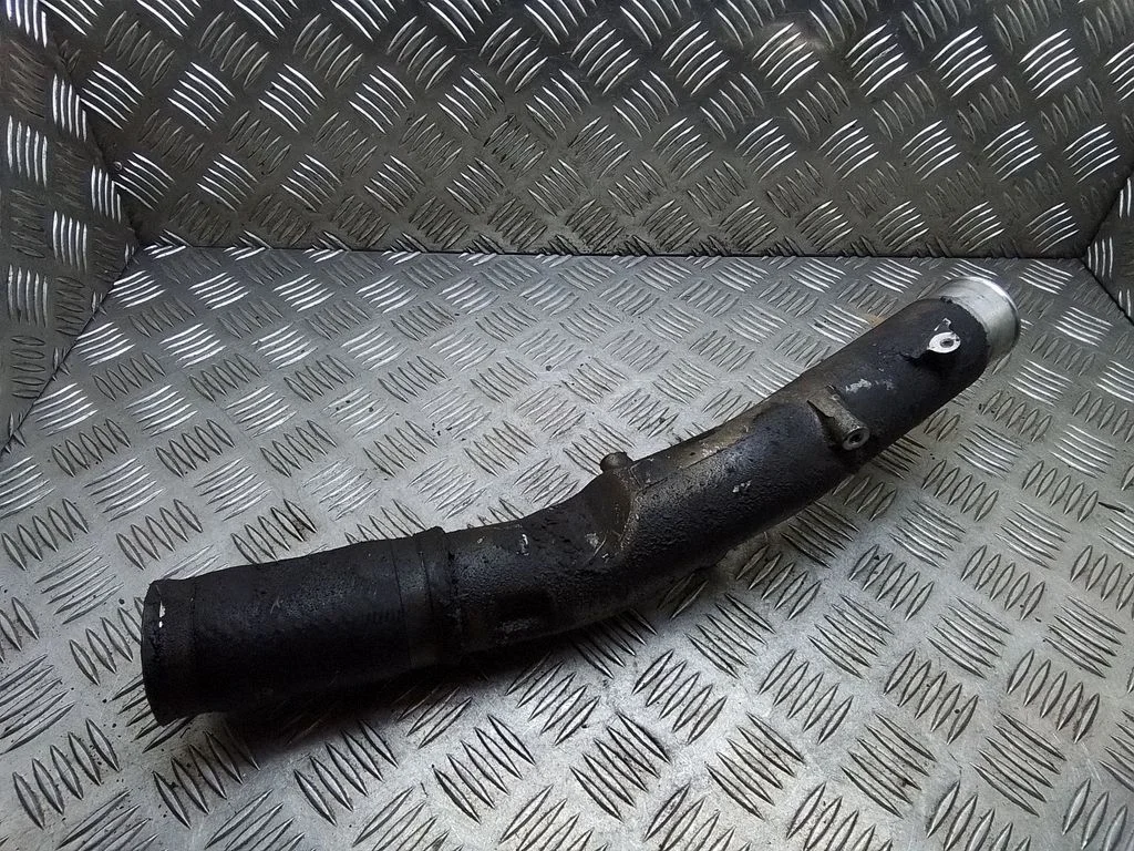 Intercooler hose/pipe – Toyota Avensis T250 (2006-2009)