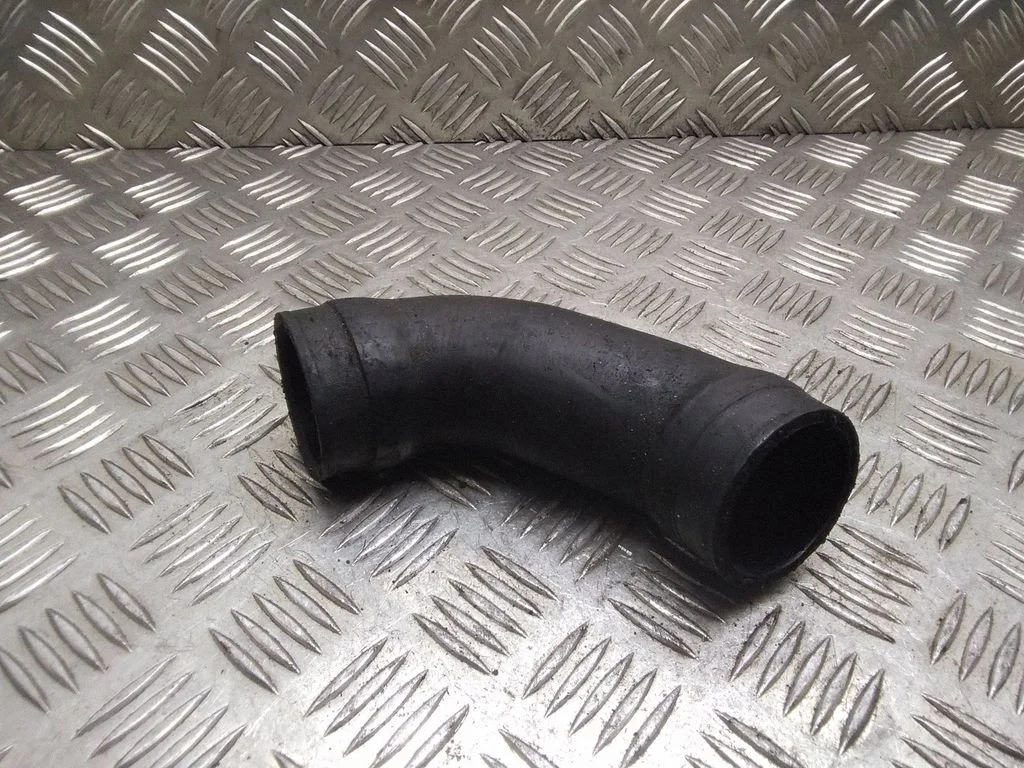 Vahejahuti voolik (-ud)/ toru (-d) – BMW 3-seeria E46 (1998-2005)