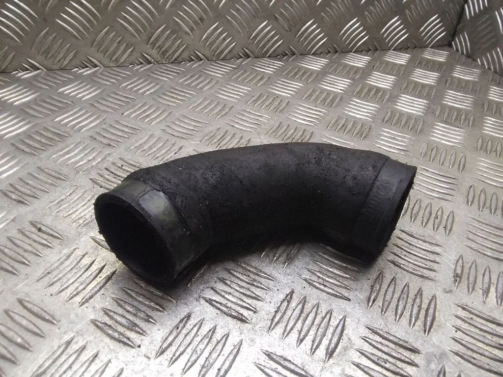 Vahejahuti voolik (-ud)/ toru (-d) – BMW 3-seeria E46 (1998-2005)