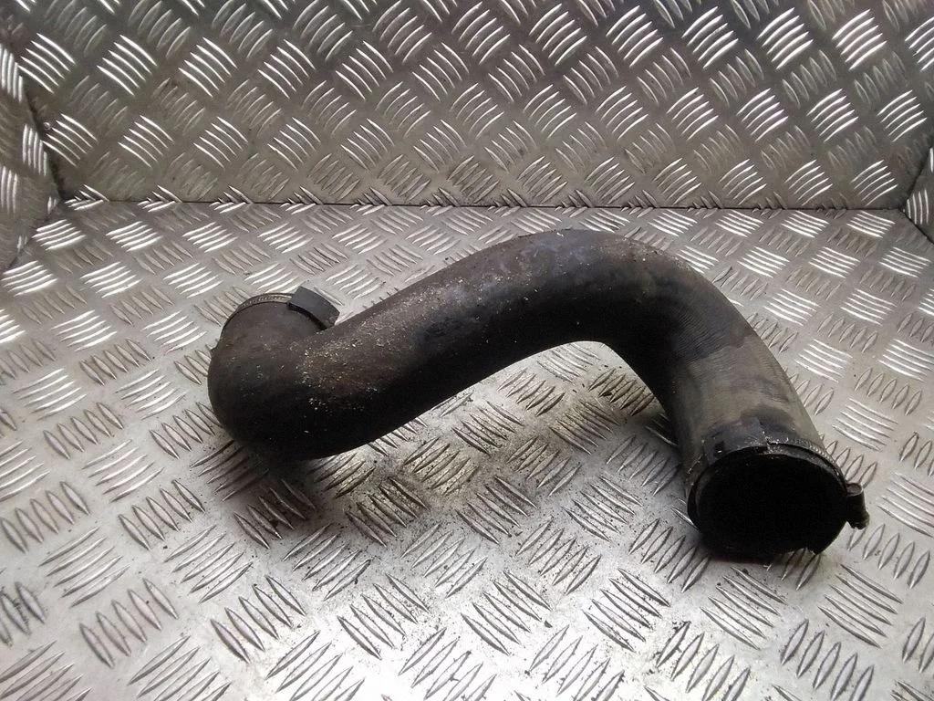 Intercooler hose/pipe – Citroen C4 I (2004-2010)