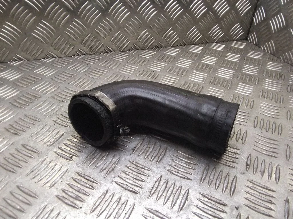 Vahejahuti voolik (-ud)/ toru (-d) – BMW 3-seeria E46 (1998-2005)