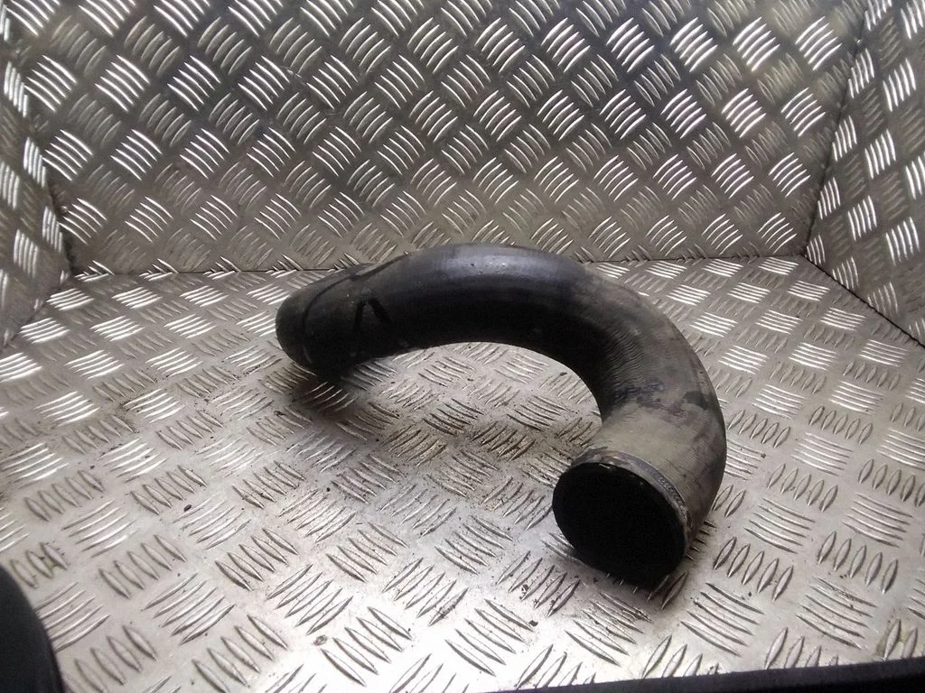 Intercooler hose/pipe – Citroen C4 I (2004-2010)
