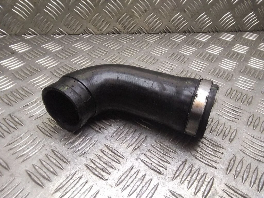 Vahejahuti voolik (-ud)/ toru (-d) – BMW 3-seeria E46 (1998-2005)