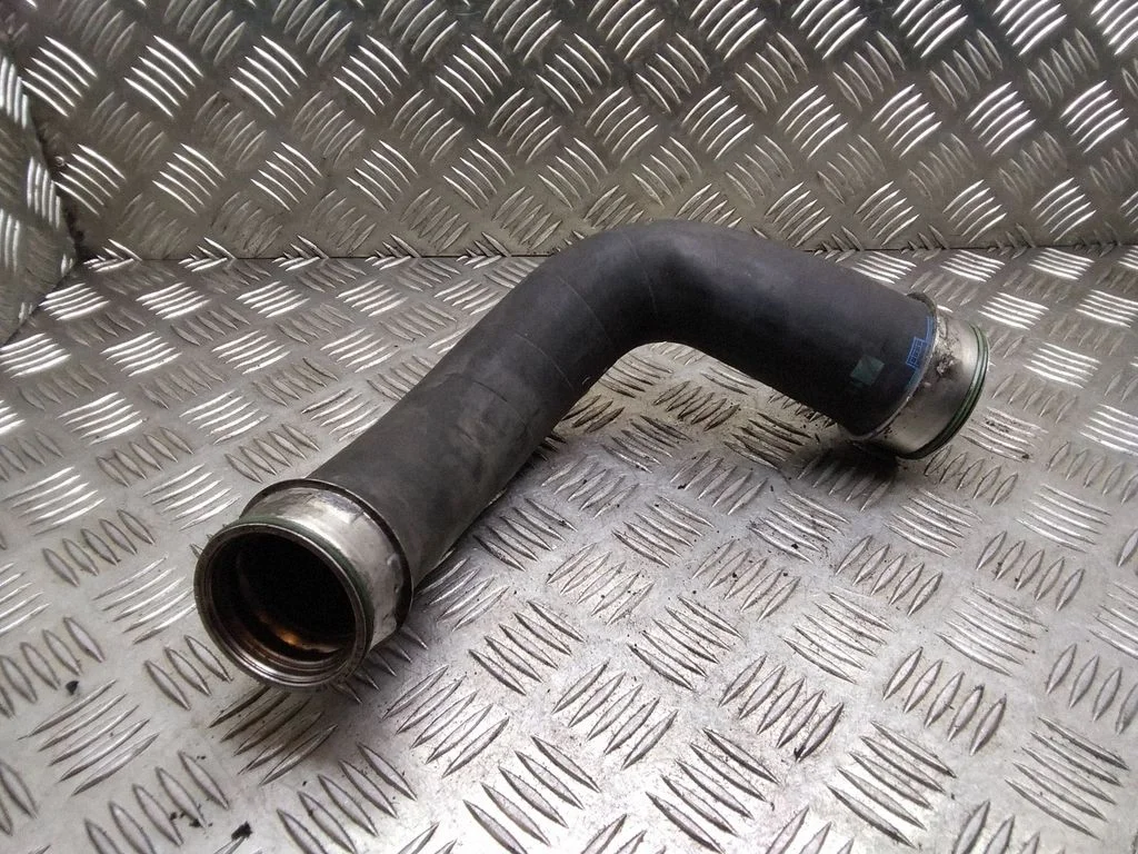 Intercooler hose/pipe – Volkswagen Transporter - Caravelle T5 (2003-2015)