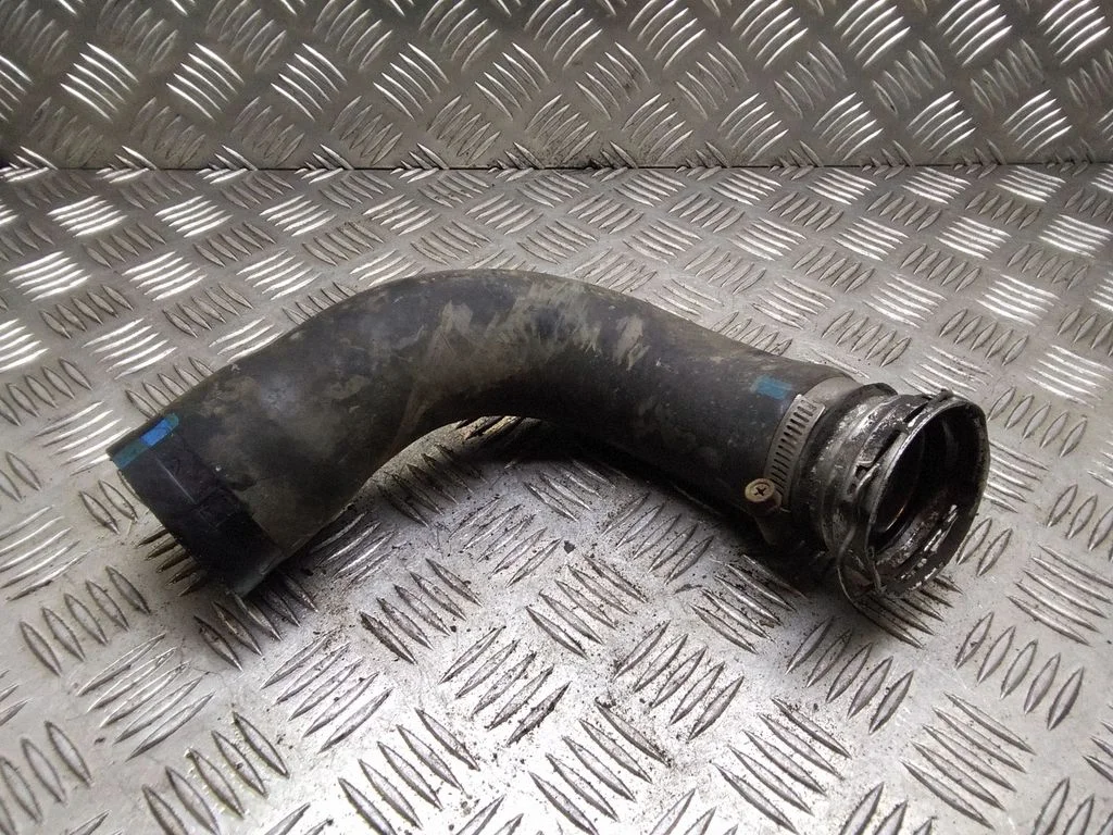 Wąż / rura intercoolera – Toyota Corolla Verso AR10 (2004-2009)
