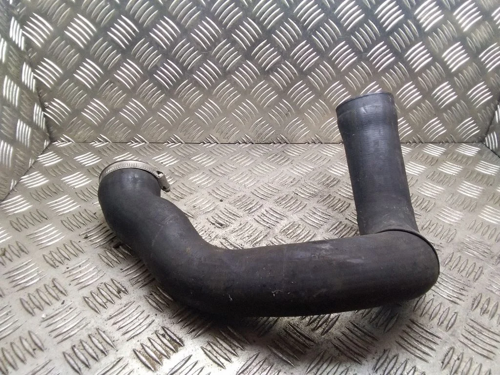 Intercooler hose/pipe – Audi A6 Allroad C5 (1999-2005)