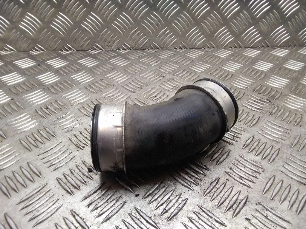 Vahejahuti voolik (-ud)/ toru (-d) – Volkswagen Transporter - Caravelle T5 (2003-2015)
