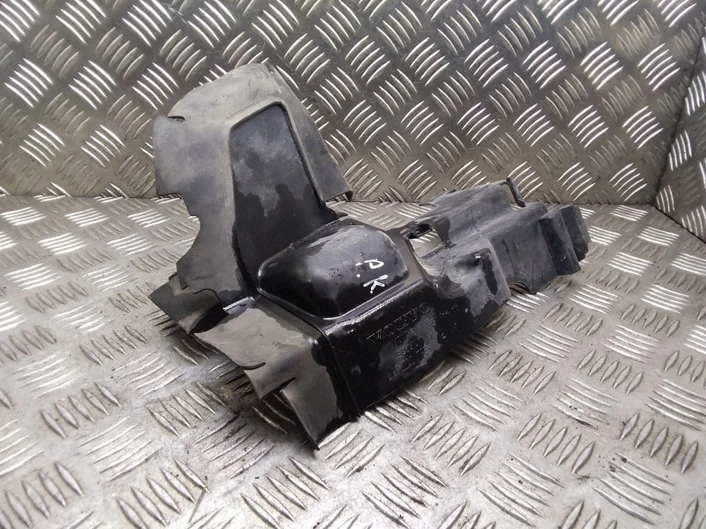 Intercooler air guide/duct channel – Volvo V60 (2011-2013)
