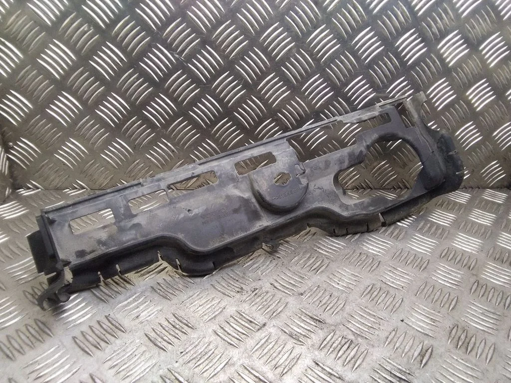 Intercooler air guide/duct channel – Volvo V60 (2011-2013)