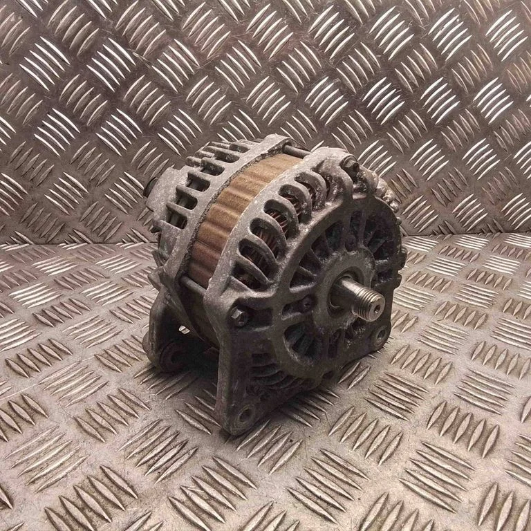 Generator/alternator – Nissan Qashqai+2 (2008-2010)