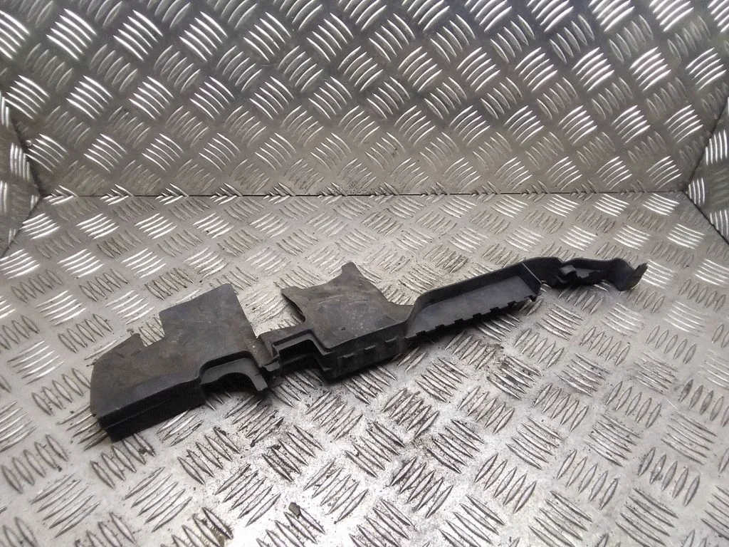 Intercooler air guide/duct channel – Audi A6 Allroad C5 (1999-2005)