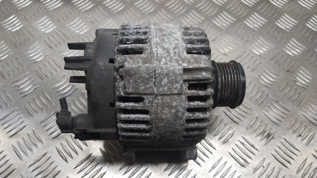 Alternator 06F903023C