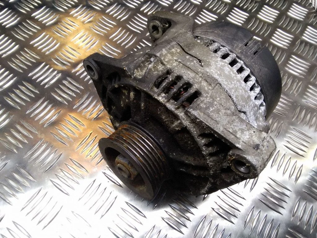 Alternator – Audi A6 S6 C4 4A (1994-1997)