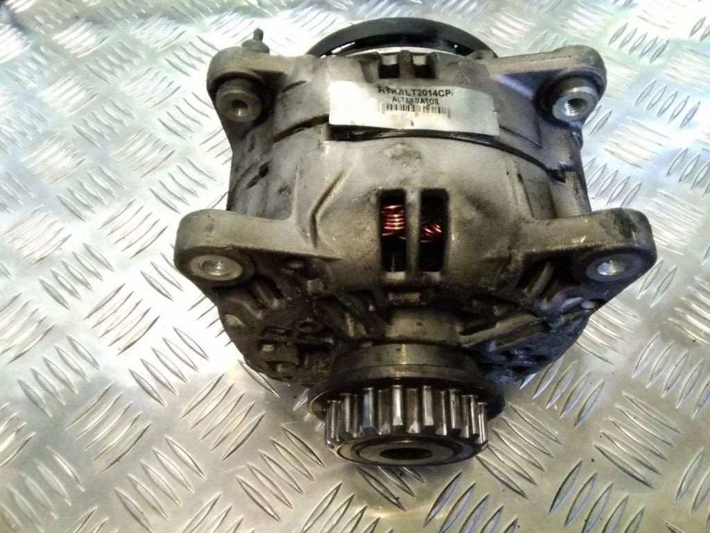 Generator/alternator – Volkswagen Touareg I (2002-2010)