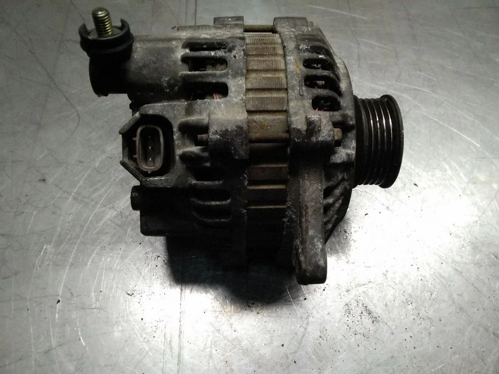 Generaator 23700AA370