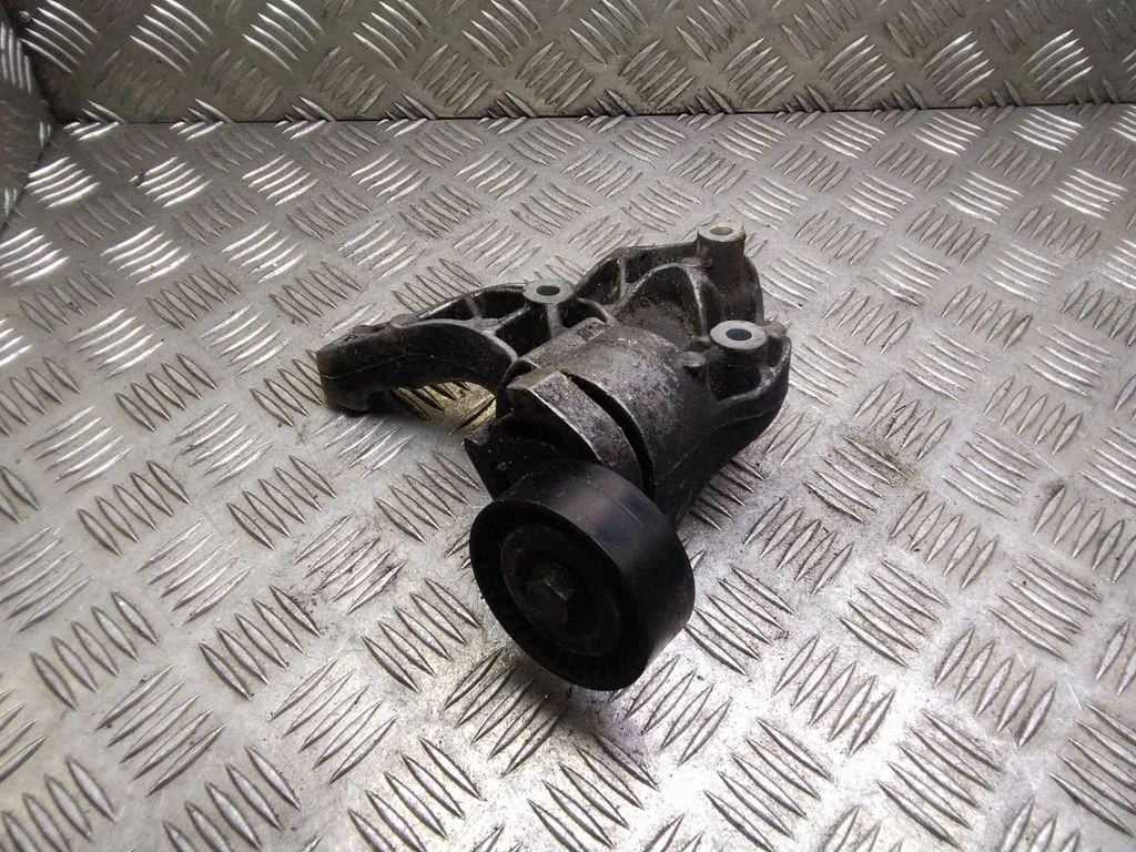 Napinacz paska – Volkswagen Golf IV (1998-2005)