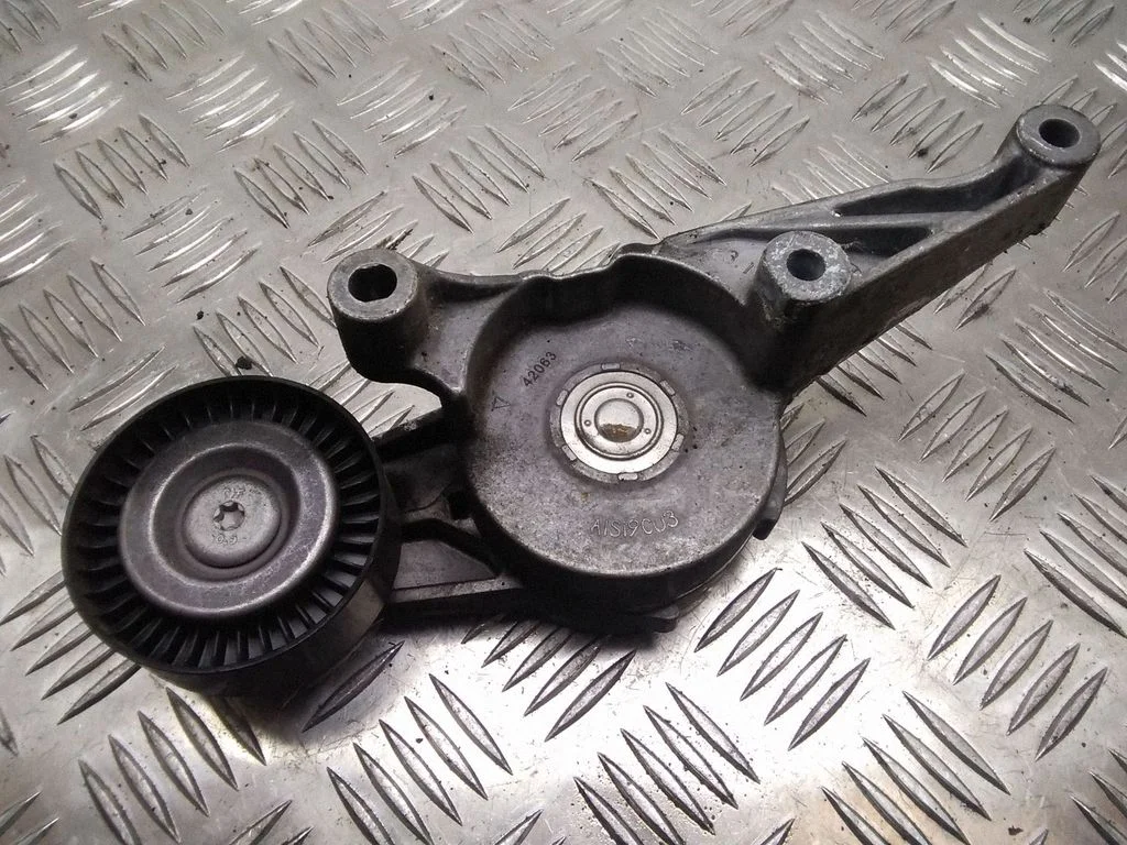 Napinacz paska – Volkswagen Golf Plus (2005-2013)