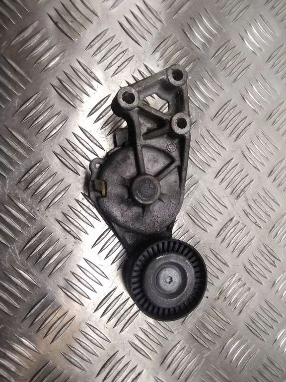 Generator/alternator belt tensioner – Volkswagen Sharan (2001-2010)