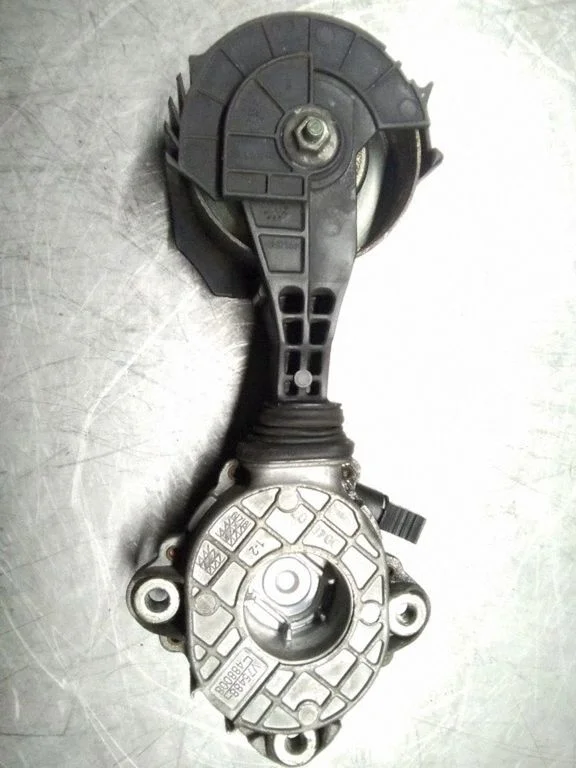 Generator/alternator belt tensioner – Citroen C4 I (2004-2010)
