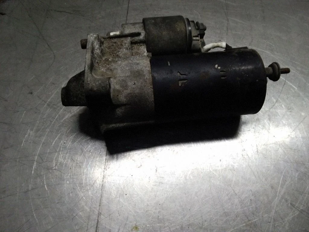 Starter motor – Volvo V70 (2000-2004)