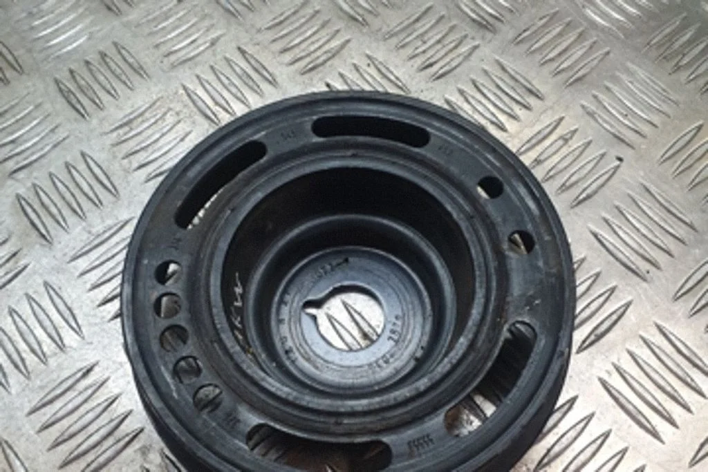 Crankshaft pulley – Opel Vectra C (2005-2009)