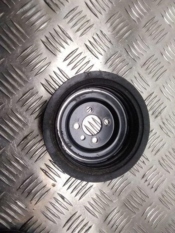 Crankshaft pulley – Volkswagen Sharan (2001-2010)