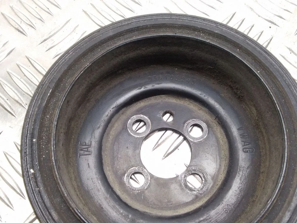 Crankshaft pulley – Skoda Octavia Mk2 (1Z) (2004-2013)