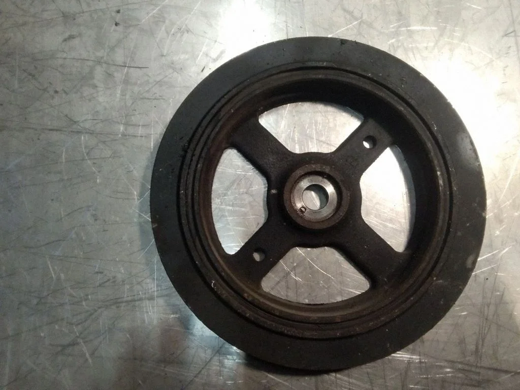 Crankshaft pulley – Toyota Prius (XW20) (2003-2009)