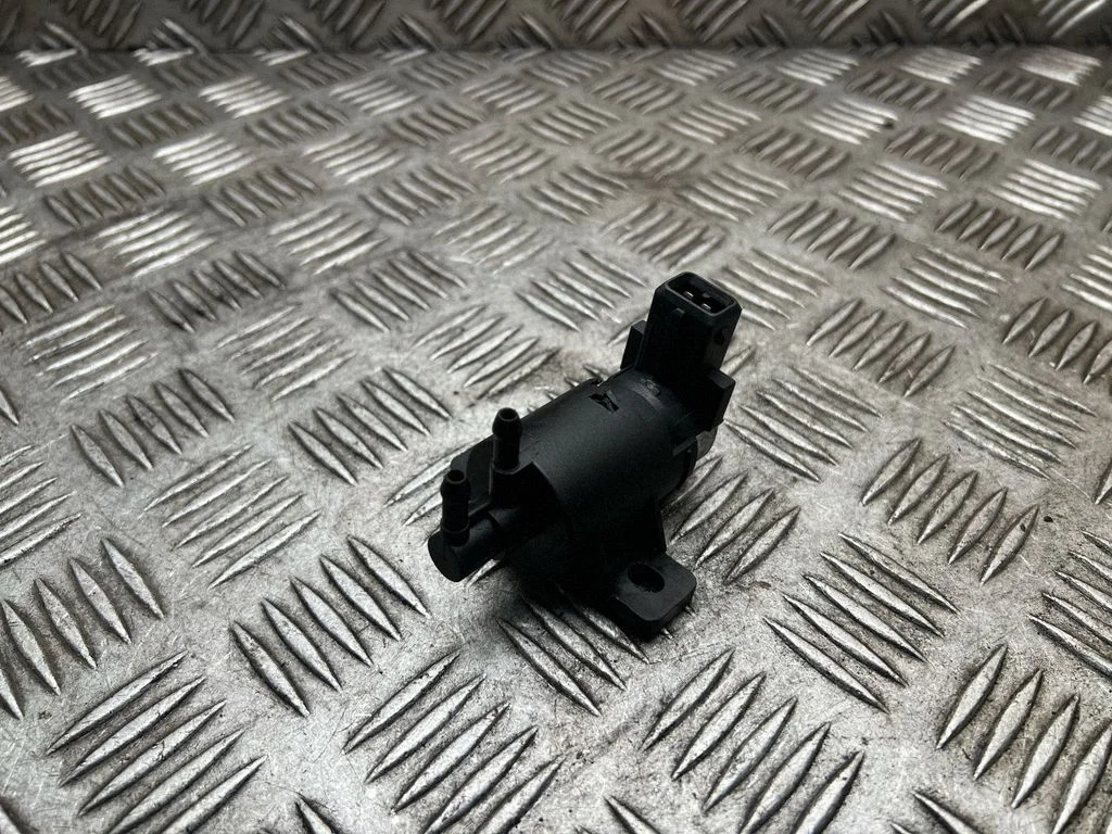 Solenoidklapp – Opel Vivaro (2001-2014)