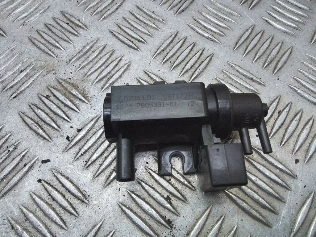 Turbo solenoid valve – BMW 5 Series E60 E61 (2004-2010)