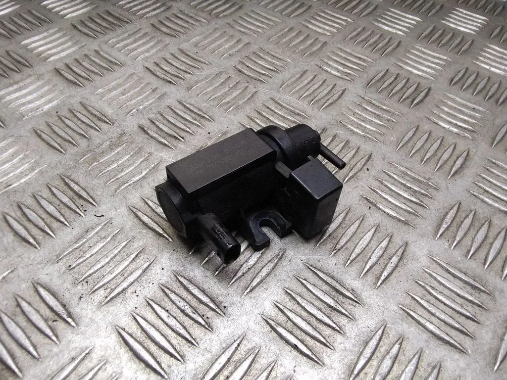 Solenoidklapp – BMW 1-seeria E81 E87 (2004-2011)