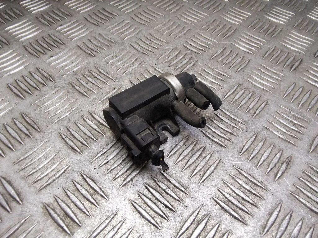 Turbo solenoid valve – Volkswagen Multivan T5 (2003-2015)