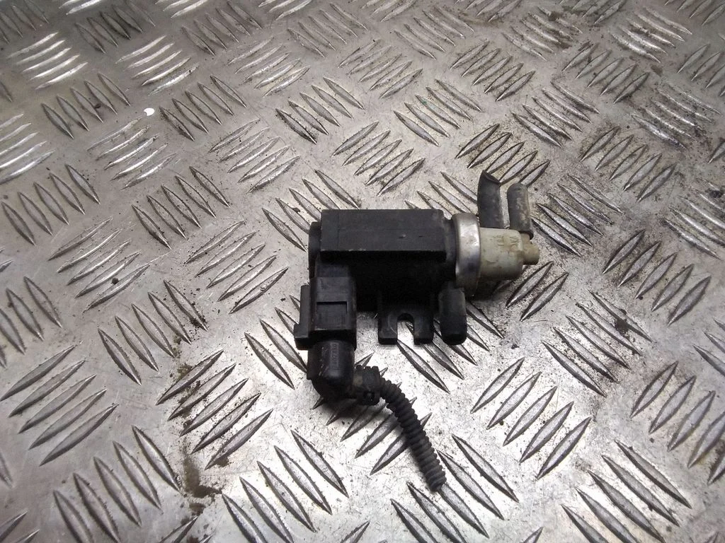 Turbo solenoid valve – Volkswagen Sharan (1996-2000)