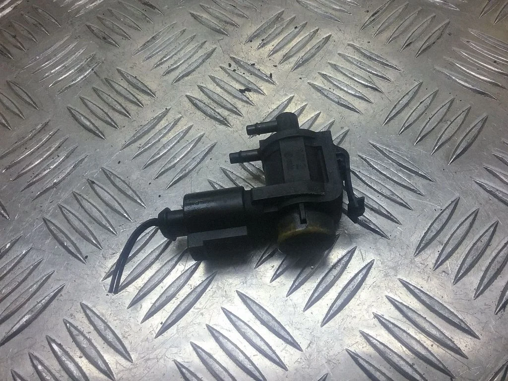 Solenoidklapp 1J0906283C