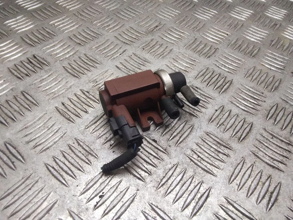 Turbo solenoīda vārsts – Volvo C30 (2007-2010)