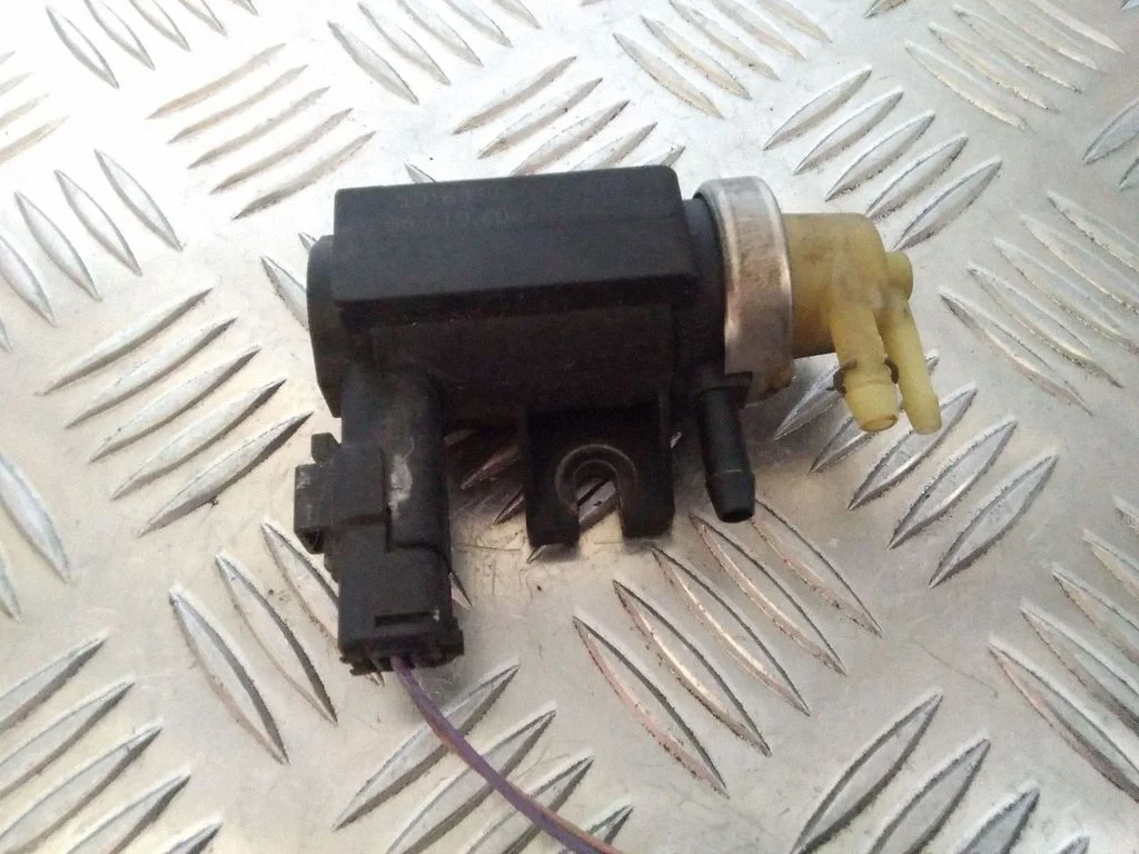 Turbo solenoid valve – Citroen C4 I (2004-2010)