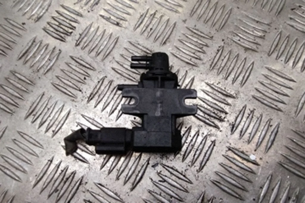 Turbo solenoid valve – Citroen C4 I (2004-2010)