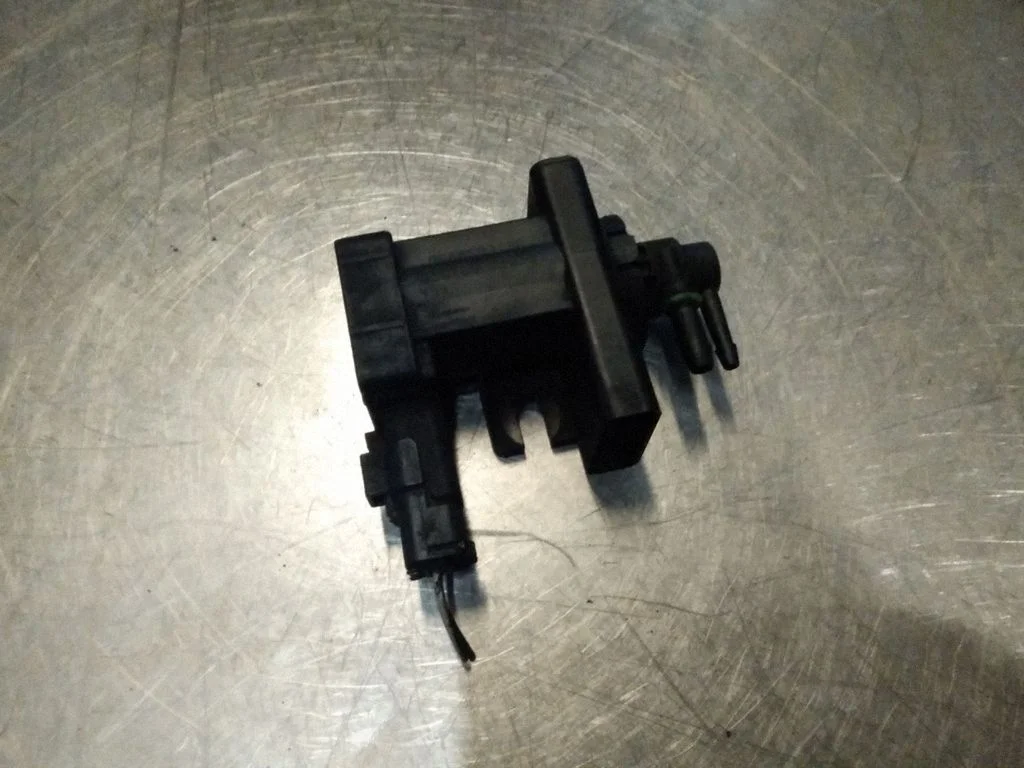 Turbo solenoid valve – Citroen C4 I (2004-2010)