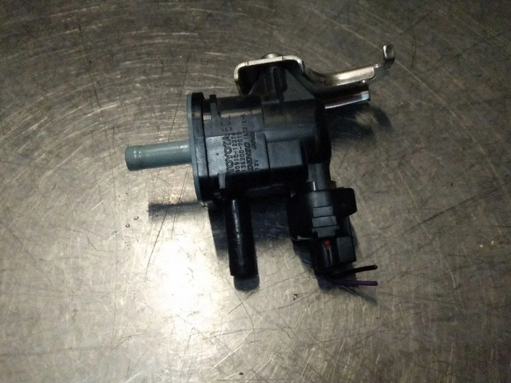 Turbo solenoīda vārsts – Toyota Prius (XW30) (2009-2015)