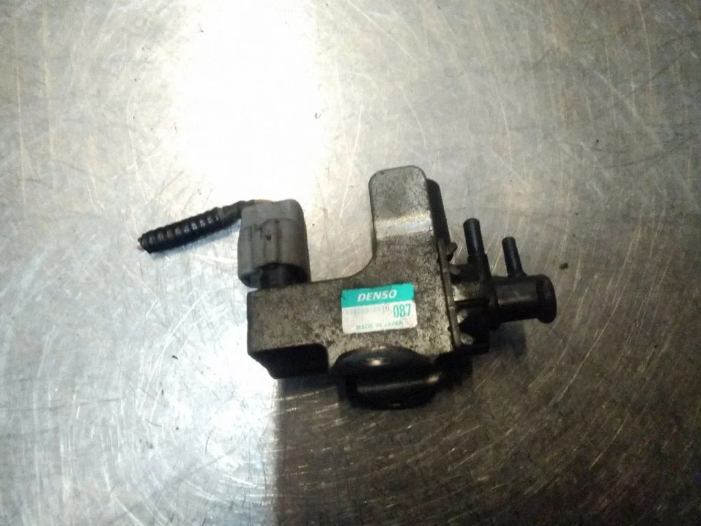 Turbo solenoid valve – Honda CR-V (2002-2006)
