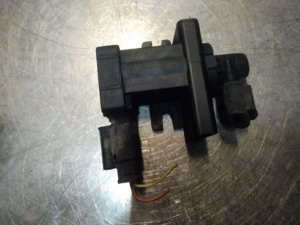 Zawór elektromagnetyczny turbo – Citroen C5 (2008-2016)