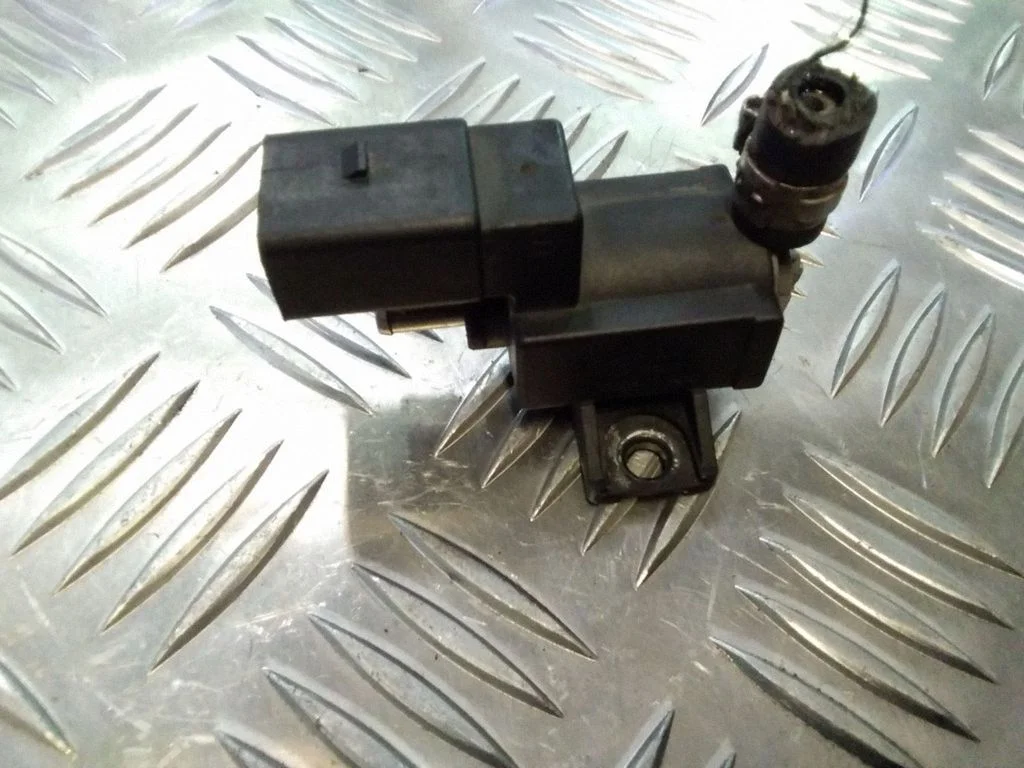 Zawór elektromagnetyczny turbo – Audi A6 Allroad C6 (2006-2011)