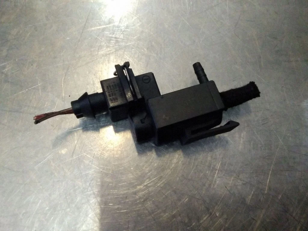 Zawór elektromagnetyczny turbo – BMW Seria 5 E60 E61 (2004-2010)