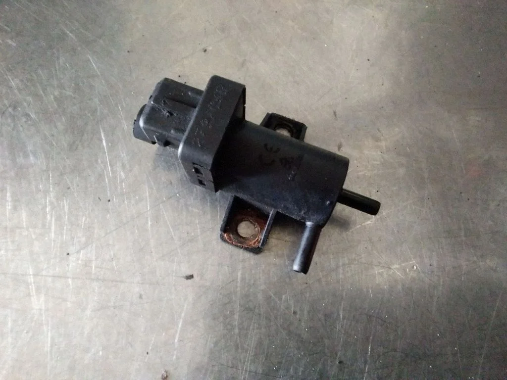 Turbo solenoīda vārsts – Renault Laguna II (2001-2007)